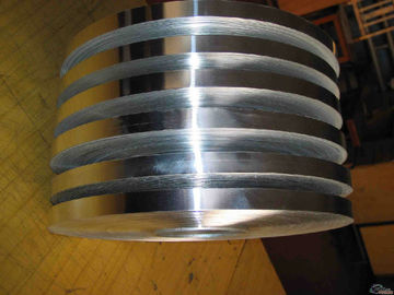 Płaskie taśmy aluminiowe walcowane na gorąco Aluminiowe cewki wykończeniowe do transformatora / chłodnicy samochodowej