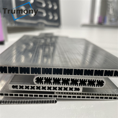 Profile wytłaczane Stopienie aluminium 3003 1100 Mikrokanałowe radiatory rurkowe