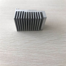 Wymiennik ciepła pojazdu 3003 Wytłaczany aluminiowy radiator chłodzący CNC