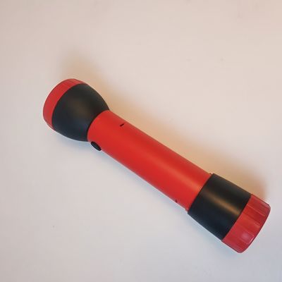 Latarka awaryjna LED o mocy 0,5 W z słoną wodą i paliwem aluminiowym