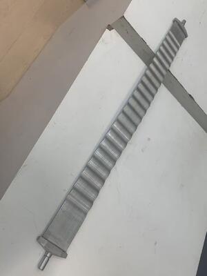 Jakość Aluminiowa wstążka chłodząca z węża / rurka węża na 21700 komórek fabryka